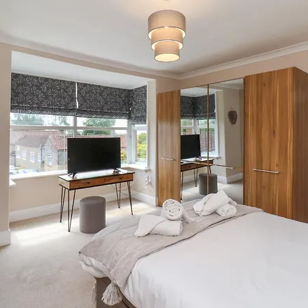 1 Roxby Terrace Semesterbostad