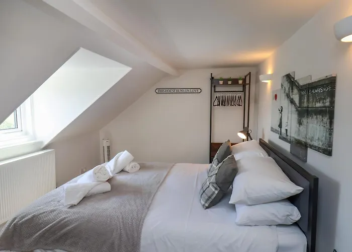 1 Roxby Terrace Thornton Dale